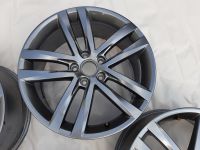 Sada disků Salvador VW Golf ET51 7,5J x 18 5G0601025AF Volkswagen OEM