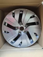 Alu disk AUDI etron A6 85e601025 R19 ET43 8J | ET43 1kus