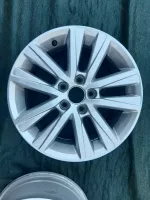 Alu disk Volkswagen Polo R15 6j et40 6R0601025BE Audi Alu disk Volkswagen Polo R15 6j et40 6R0601025BE Audi