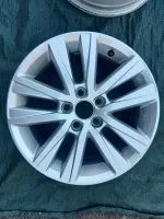 Alu disk Volkswagen Polo R15 6j et40 6R0601025BE | ET40 1kus