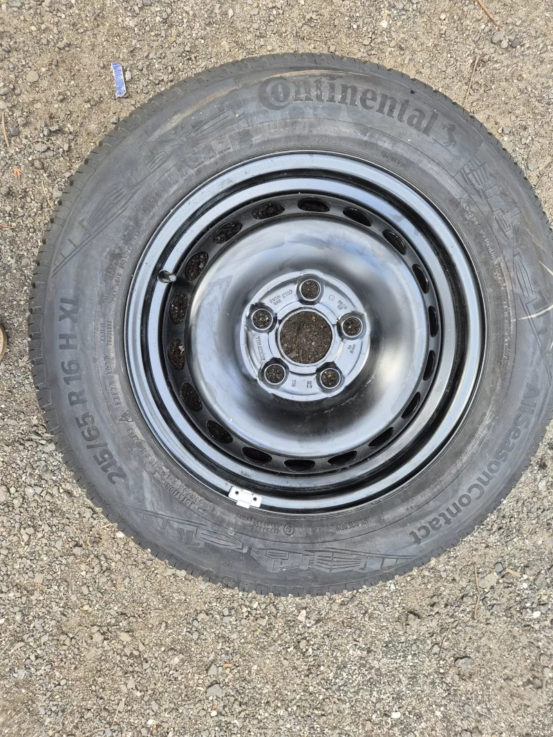 Jeden kusový/rezervní disk VolkswagenT7 R16 ET60 6,5J x 16 Volkswagen OEM