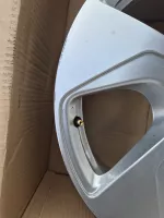 Kusový disk ID Buzz R19 ET45 8J x 19 1t3601025P Volkswagen OEM Kusový disk ID Buzz R19 ET45 8J x 19 1t3601025P Volkswagen OEM