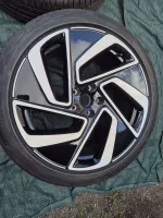 Letní kola Volkswagen Montreal ID7 ET40 8,5J ET47 9,5j x 20 14b601025R Volkswagen OEM