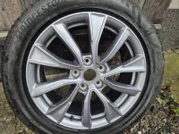 Nová celoroční kola VW Transporter T7 Toshima šedé ET60 7,5J x 18 7t0601025E Volkswagen OEM