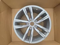nová Sada disků Dartford Grey VW Passat ET44 8J x 18 3G0601025K Volkswagen OEM