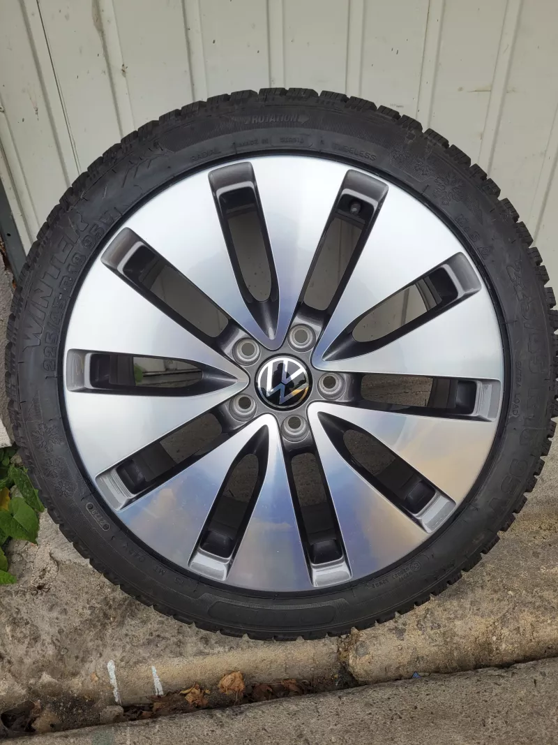 Nová Zimní kola originál Volkswagen Golf Touran Bilbao ET51 7,5J X 18 225/45/18 Volkswagen OEM