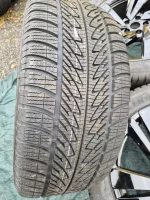 Nová Zimní sada alu kol originál Volkswagen Touareg III Nevada Black ET33 9J x 20 760601025AA Goodyear Volkswagen OEM