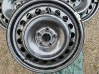 ocelová sada original VW Tiguan ET38 6,5J x 17 5qf601027j bez pneumatik Volkswagen OEM ocelová sada original VW Tiguan ET38 6,5J x 17 5qf601027j bez pneumatik Volkswagen OEM