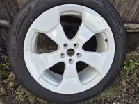 Sada disků Volkswagen ID.BUZZ - Stockton bílé - přední 8x20 ET45 kód 1T3601025AB 9,5x20 ET56 kód 1T3601025AD Volkswagen OEM
