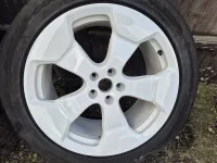 Sada disků Volkswagen ID.BUZZ - Stockton bílé - přední 8x20 ET45 kód 1T3601025AB 9,5x20 ET56 kód 1T3601025AD Volkswagen OEM
