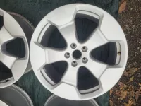 Sada disků Volkswagen ID.BUZZ - Stockton - přední 8x20 ET45 kód 1T3601025AB 10x20 ET58 kód 1T3601025AC Volkswagen OEM