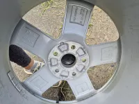 Zimní kola originál Volkswagen Golf GTI R Cadiz ET49 7,5J X 18 včetně zimních pneu Pirelli sottozero 3 225/40/18 Volkswagen OEM