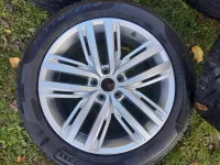 Zimní kola originál Volkswagen Tiguan Auckland ET43 7J X 19 včetně zimních pneu pirelli Sottozero 235/50/19 Volkswagen OEM