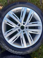 Zimní kola originál Volkswagen Tiguan Auckland ET43 7J X 19 včetně zimních pneu pirelli Sottozero 235/50/19 Volkswagen OEM