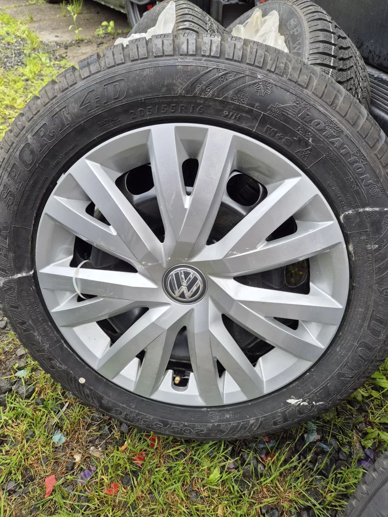 Zimní ocelová sada original VW Golf ET48 6J x 16 5q0601027q Volkswagen OEM