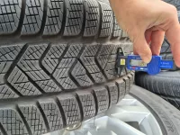 Zimní sada alu kol originál Volkswagen Touareg III Osorno ET28 8J x 19 Volkswagen OEM