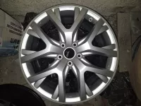 2 kusy disků Canyon Silver VW Golf Alltrack ET45 7,5J x 18 5G0601025DK Volkswagen OEM 2 kusy disků Canyon Silver VW Golf Alltrack ET45 7,5J x 18 5G0601025DK Volkswagen OEM