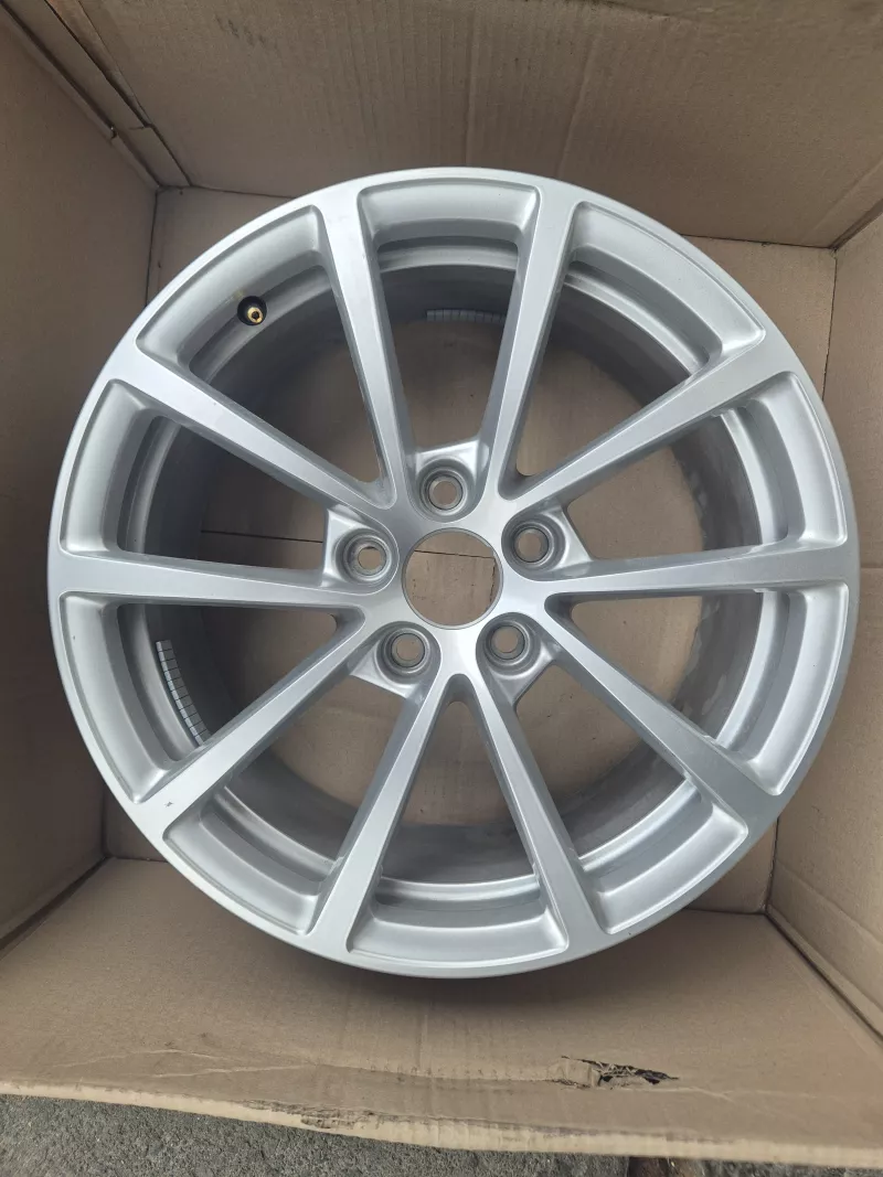Alu disk AUDI A6 R18 4K0601025 7,5Jx18 ET36 1 kus