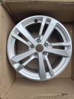 Kusový Alu disk AUDI Q3 R17 ET40 7j  83A601025F | ET40 1kus