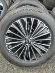 Letní kola Volkswagen Napoli Tayron ET40 7.5J x 18 Pirelli Volkswagen OEM