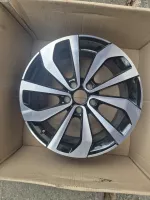 Sada alu disků originál Volkswagen Johanesburg CNC T-roc ET45 7J x 17 2GA601025Ag Volkswagen OEM