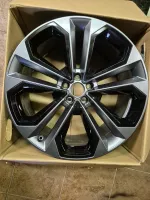 Sada disků AUDI Q7 RSQ7 4M0601025DD 9,5Jx21 ET31