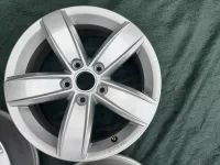 Sada disků Corvara Tiguan / Passat ET38 6,5J x 17 Volkswagen OEM