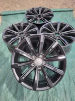 Sada disků London černé VW Passat Tiguan ET40 7J x 17 3G0601025D | ET40