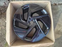 Sada disků Montreal černé Volkswagen ID.7 ET47 / ET40 9,5J / 8,5J x 20 Volkswagen OEM Sada disků Montreal černé Volkswagen ID.7 ET47 / ET40 9,5J / 8,5J x 20 Volkswagen OEM