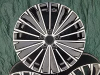 Sada disků Napoli Passat B9 ET41 7,5J x 17 3J0601025C Volkswagen OEM