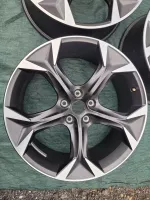 Sada disků originál Seat Cupra Formentor ET40 8J x 19 5FF601025e Seat OEM