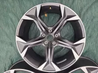 Sada disků originál Seat Cupra Formentor ET40 8J x 19 5FF601025e Seat OEM