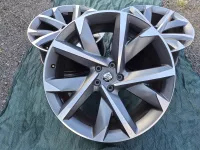 Sada disků originál  Seat Tarraco FR Cupra ET38 8,5J x 20 | ET38