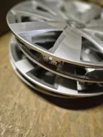Sada poklic pro plechové disky velikosti R16, Original Volkswagen Passat B8 4ks Volkswagen OEM