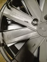 Sada poklic pro plechové disky velikosti R16, Original Volkswagen Passat B8 4ks Volkswagen OEM