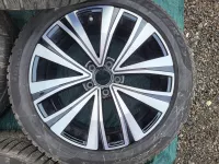 Zimní sada alu kol originál Volkswagen Arteon Muscat ET40 8J x 18 Pirelli Volkswagen OEM
