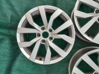 Sada disků Volkswagen Karlskoga Golf / Golf Plus ET49 7J x 17 5G0601025CR Volkswagen OEM