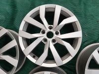 Sada disků Volkswagen Karlskoga Golf / Golf Plus ET49 7J x 17 5GM601025P Volkswagen OEM Sada disků Volkswagen Karlskoga Golf / Golf Plus ET49 7J x 17 5GM601025P Volkswagen OEM