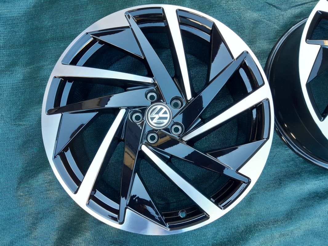 Sada disků Volkswagen Arteon Arteon shooting brake Nashvile ET40 8J x 20, 3G8601025T Volkswagen OEM