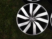 Sada disků Marseille VW Passat ET44 8J x 18 3G0601025P Volkswagen OEM