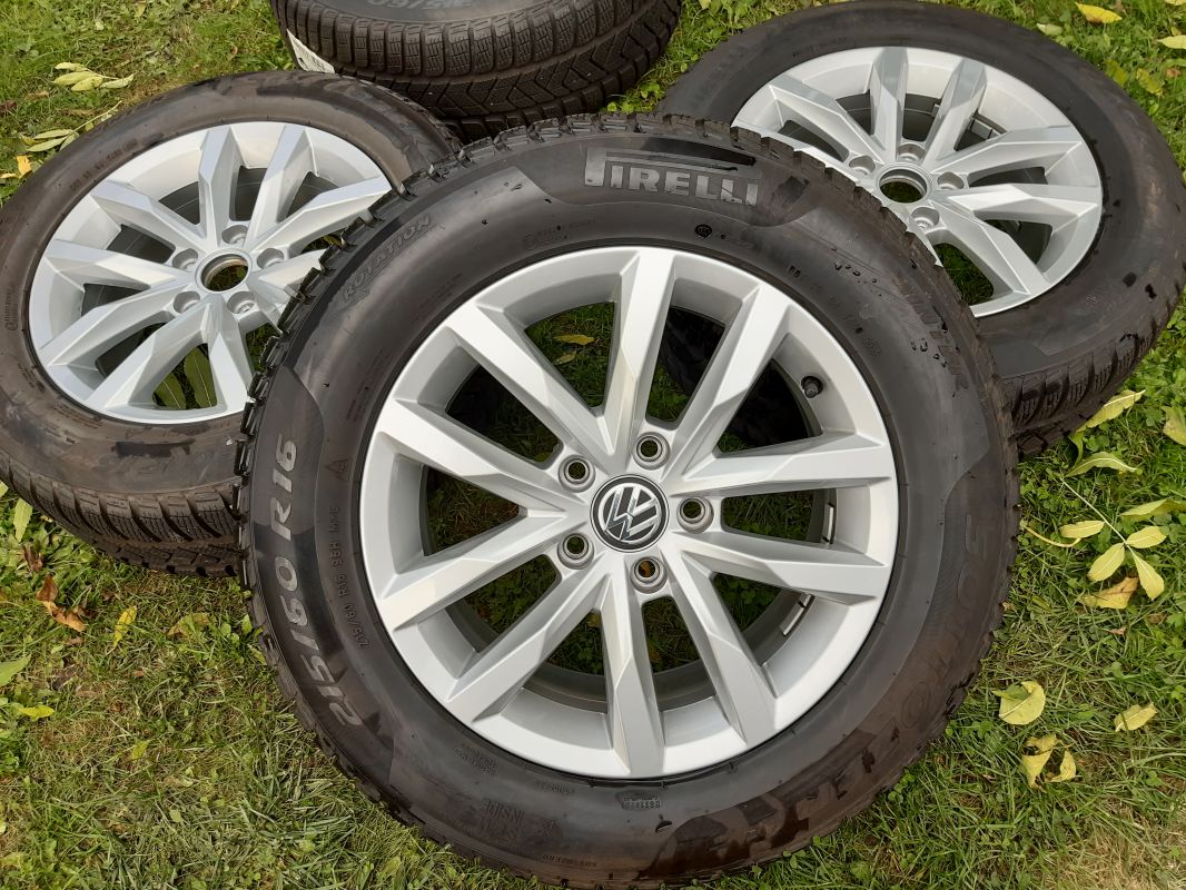 Zimní sada alu kol originál Volkswagen Passat B8 Sepang ET41 6,5j x 16 Pirelli Volkswagen OEM