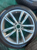 Letní sada alu kol originál volkswagen Dartfort grey R18 ET44 8J Continental Volkswagen OEM