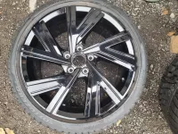 Nová Zimní kola originál Volkswagen Golf Bergamo černé ET51 7,5J X 18 včetně zimních pneu Pirelli Volkswagen OEM