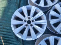 Sada disků Las Minas VW Polo ET47 6,5J x 16 2G0601025S Volkswagen OEM